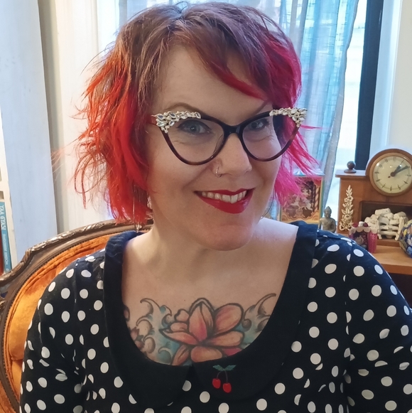 Apparently I'm Not an Item for Sale - Picture 1 of 1